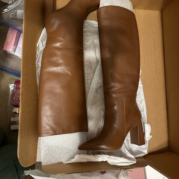 Steve Madden Brown Leather Knee-High Boots with Chunky Heel - Picture 1 of 5